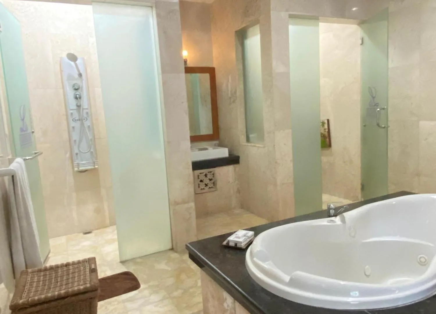 Privat Pool Villa At Kuta Kuta